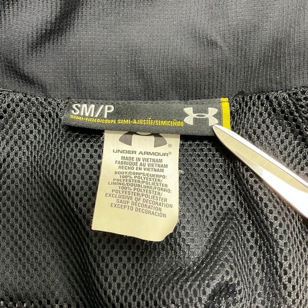 Under Armour Jacket - image 4